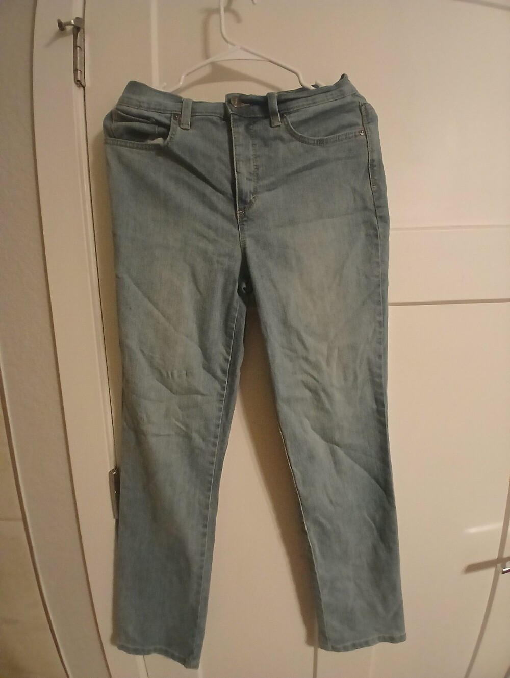 Gloria Vanderbilt Light Blue High Rise Jeans US Womans Size 6